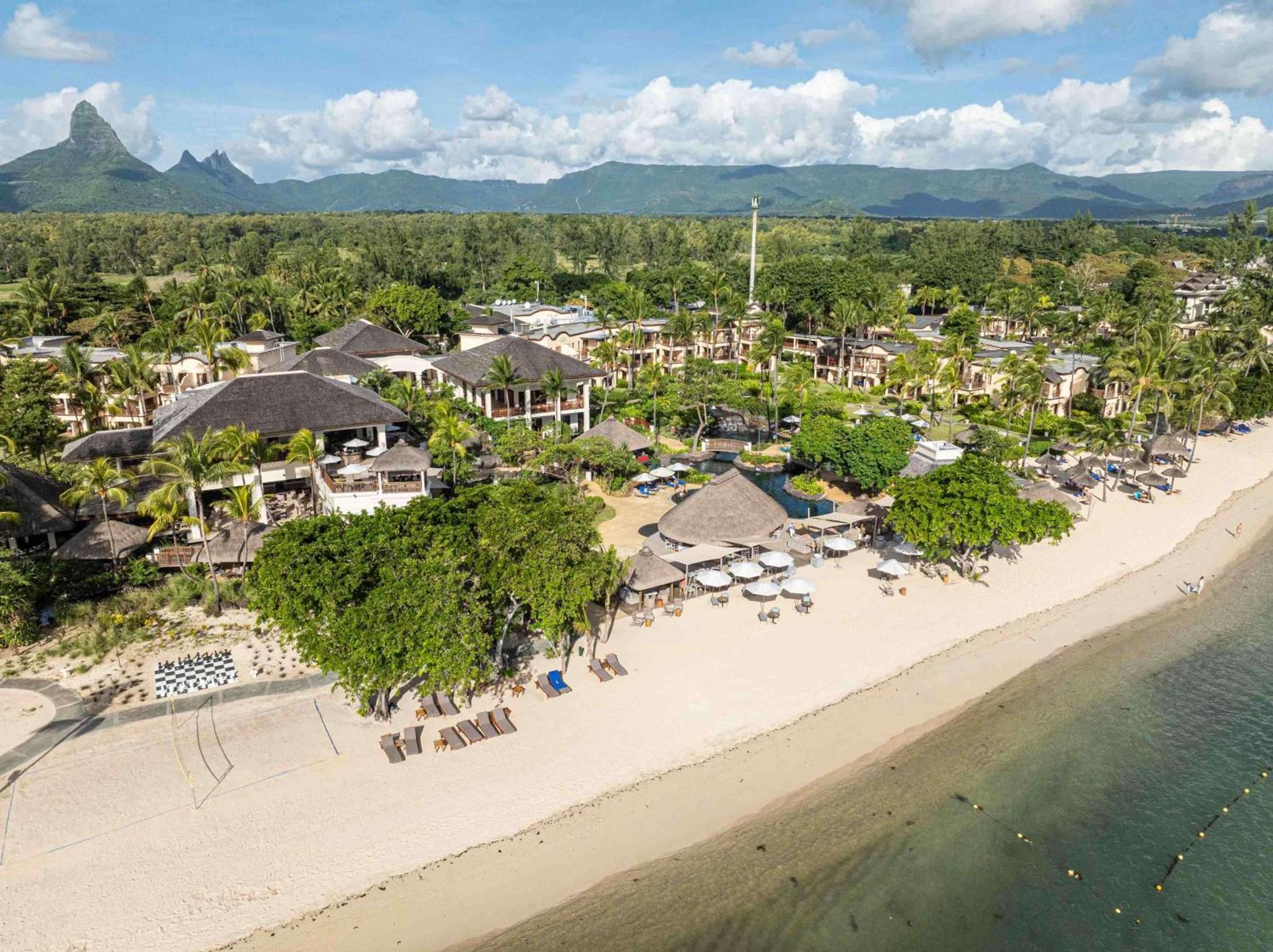 Hilton Mauritius Resort & Spa Flic en Flac Exterior photo