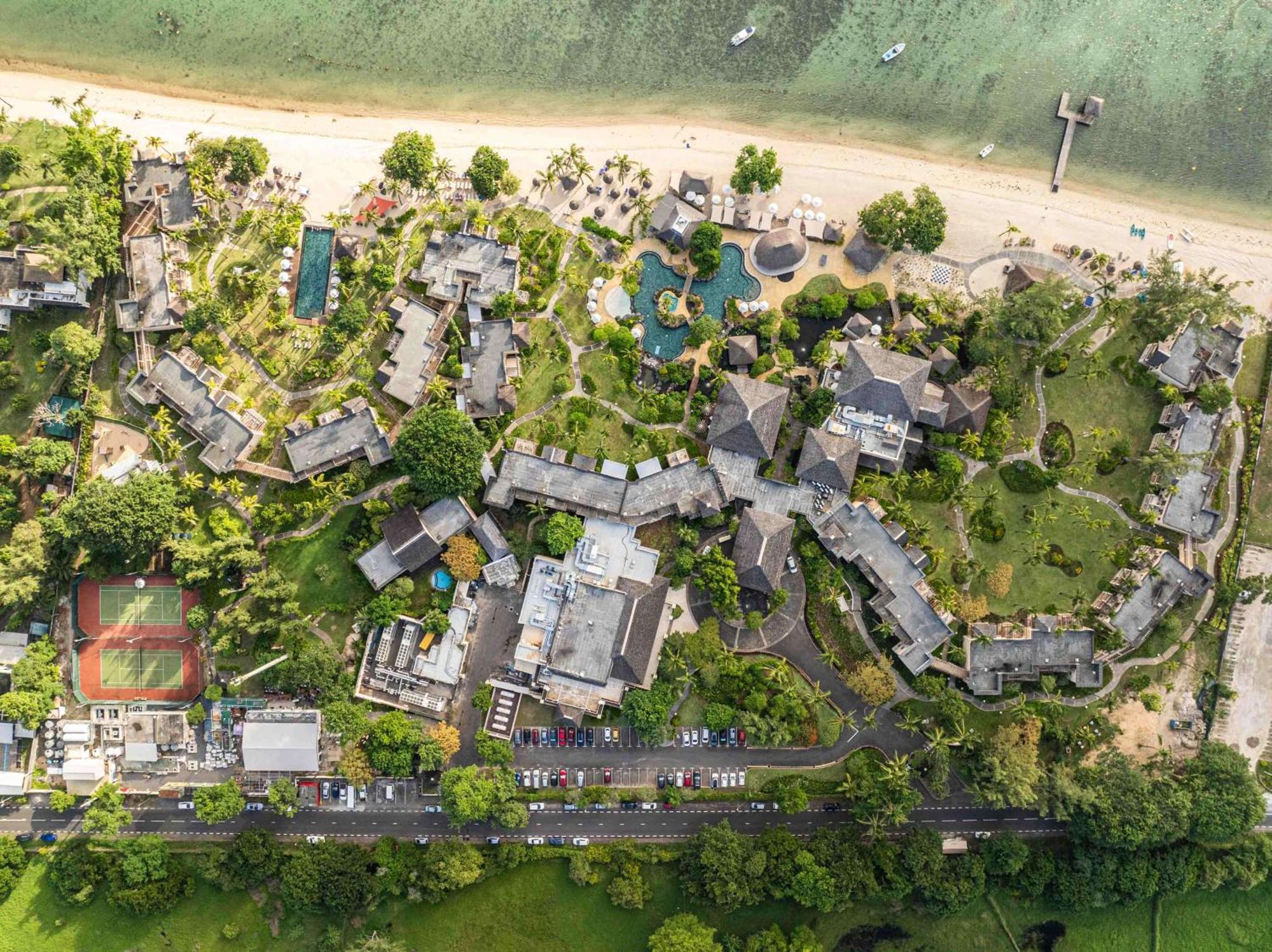 Hilton Mauritius Resort & Spa Flic en Flac Exterior photo